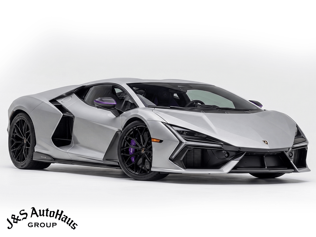 Lamborghini Revuelto